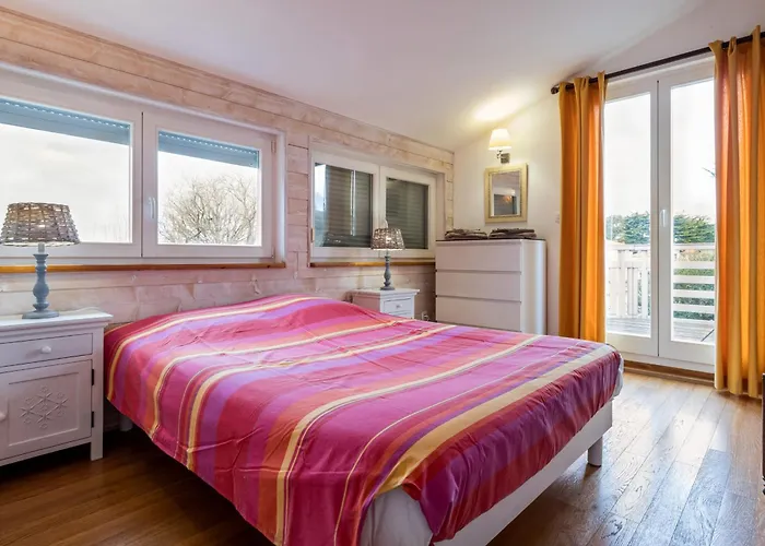 Maison Eco Pres De La Avec Jardin Et Wifi - Fr-1-306-1291