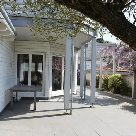 Maison Eco Pres De La Avec Jardin Et Wifi - Fr-1-306-1291 Casa de Férias