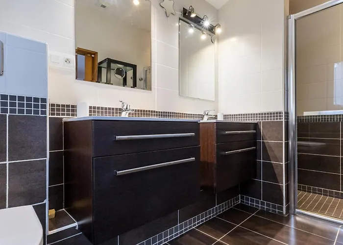 Maison Eco Pres De La Avec Jardin Et Wifi - Fr-1-306-1291 *